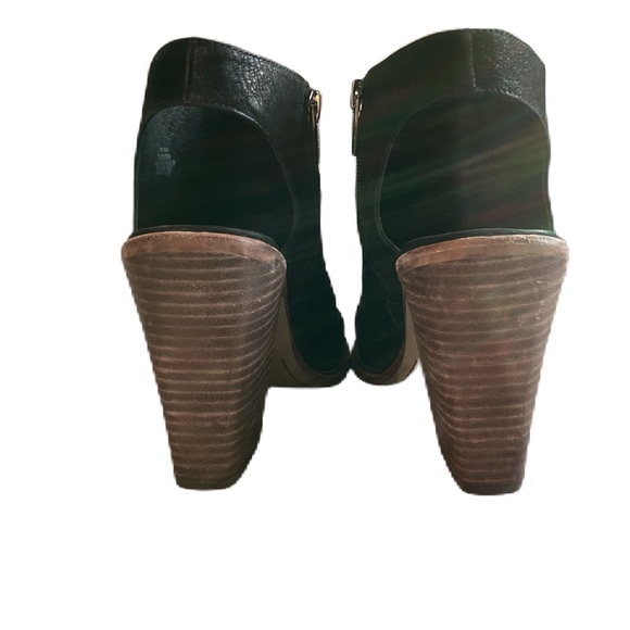 Vince Camuto open toe size 10 - Picture 3 of 5